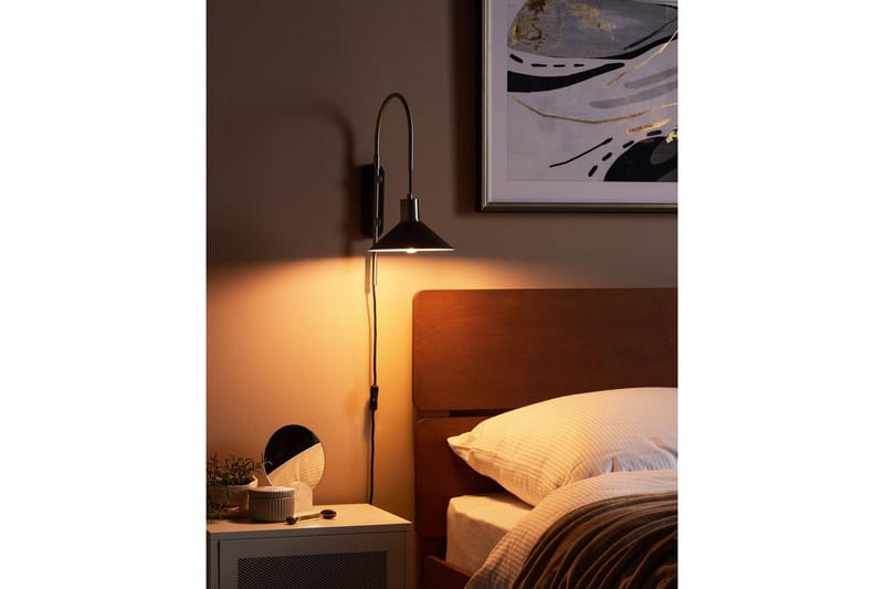 Ozmi Vägglampa E27 E27 - Silver/Svart - Products - Belysning - Lampor & belysning inomhus - Sovrumslampa - Sänglampa - Sänglampa vägg