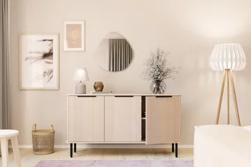 Kopparbo Sideboard Vitlaserad Ek - Ljust vitlaserat ekträ - Products - Förvaring - Förvaringsmöbler - Sideboard & skänk