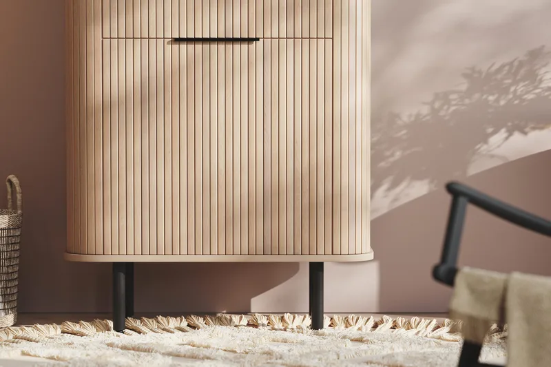 Kopparbo Högskåp Vitlaserad Ek - Ljust vitlaserat ekträ - Products - Förvaring - Skåp - Förvaringsskåp