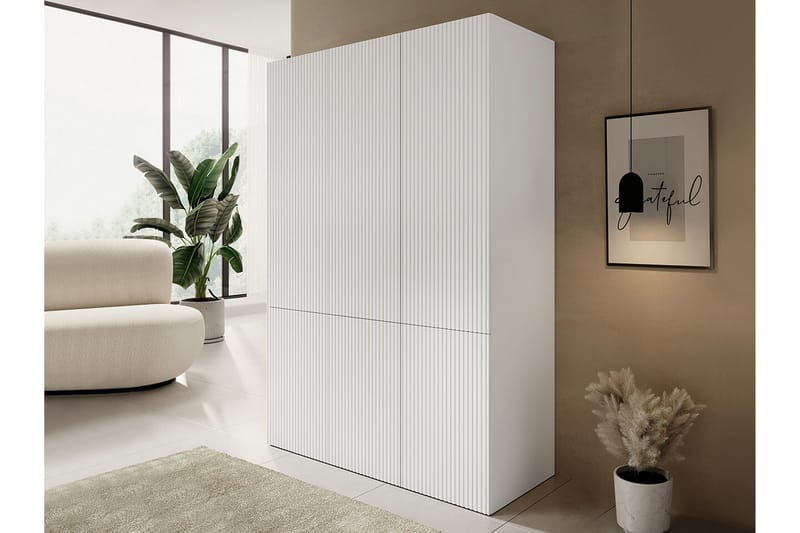 Juniskär Highboard - Vit - Products - Förvaring - Skåp - Förvaringsskåp