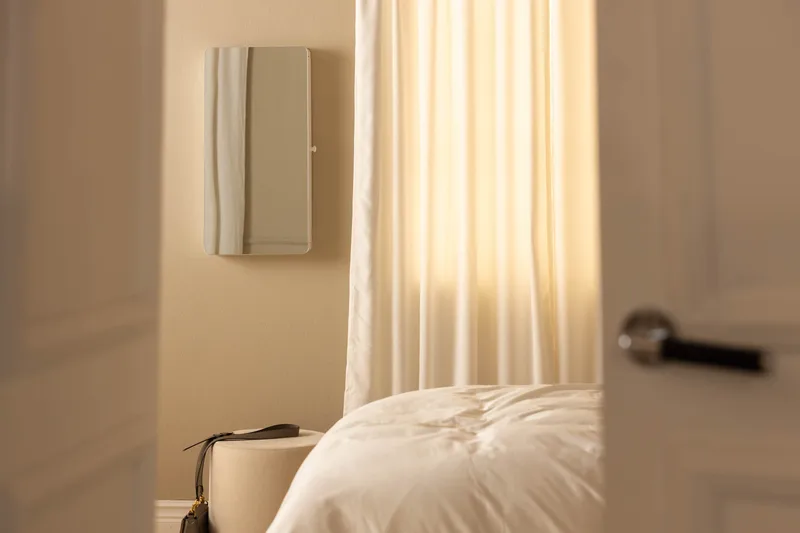 Rogue Smyckesskåp med Spegel - Vit - Products - Förvaring - Småförvaring - Smyckesförvaring - Smyckesställ & smyckesskrin