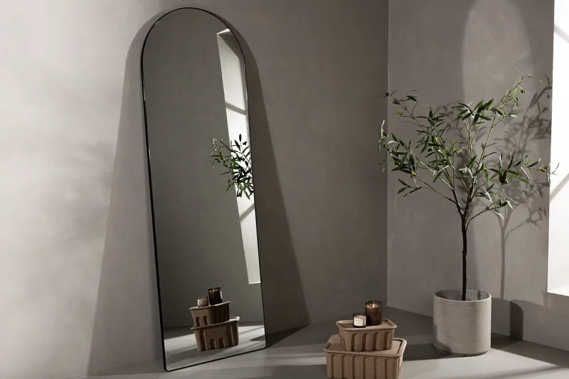 Sarasota Vägghängd Spegel Rektangulär 66x193 cm - Svart - Products - Inredning - Spegel - Väggspegel