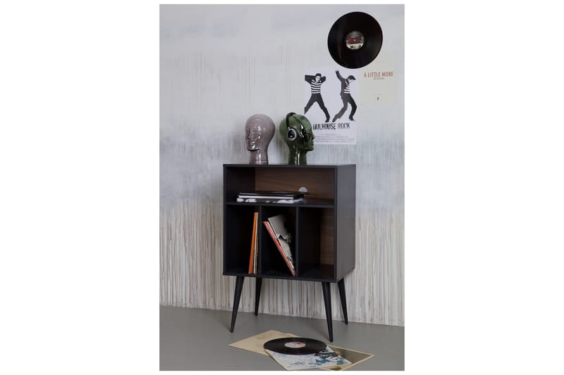 Seamas Sängbord 60 cm med Förvaring Hyllor - Valnöt/Svart - Products - Möbler - Bord & matgrupp - Avlastningsbord & sidobord - Sängbord & nattduksbord