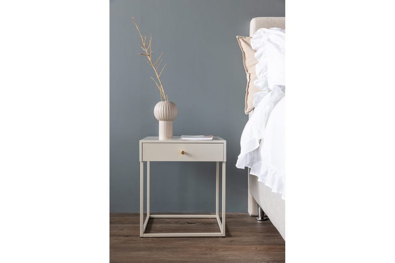 Sidobord Bakal - Beige - Products - Möbler - Bord & matgrupp - Avlastningsbord & sidobord - Brickbord & småbord