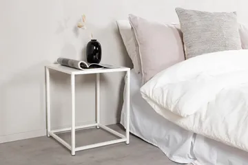 Staal Sidobord - Vit - Products - Möbler - Bord & matgrupp - Avlastningsbord & sidobord - Brickbord & småbord