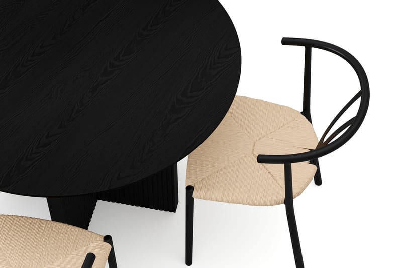 Edda Matgrupp runt 110 cm Svart med 4 Elysia Matstolar - Svartlaserad ek - Products - Möbler - Bord & matgrupp - Matgrupp