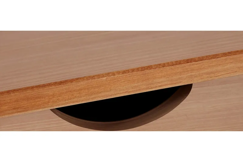 Juntol Skrivbord 140 cm - Brun - Products - Möbler - Bord & matgrupp - Kontorsbord - Datorbord