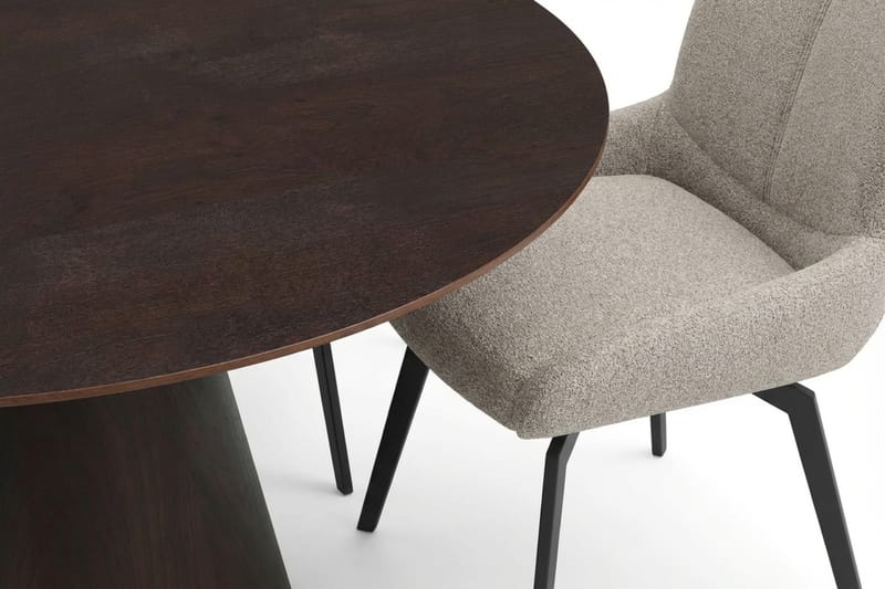 Siena Matgrupp runt 150 cm Rökt Ek med 6 Mora Matstolar - Rökt ek - Products - Möbler - Bord & matgrupp - Matgrupp