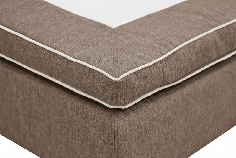 Hilton High Komplett Sängpaket 160x200 cm - Brun - Products - Möbler - Säng - Kontinentalsäng