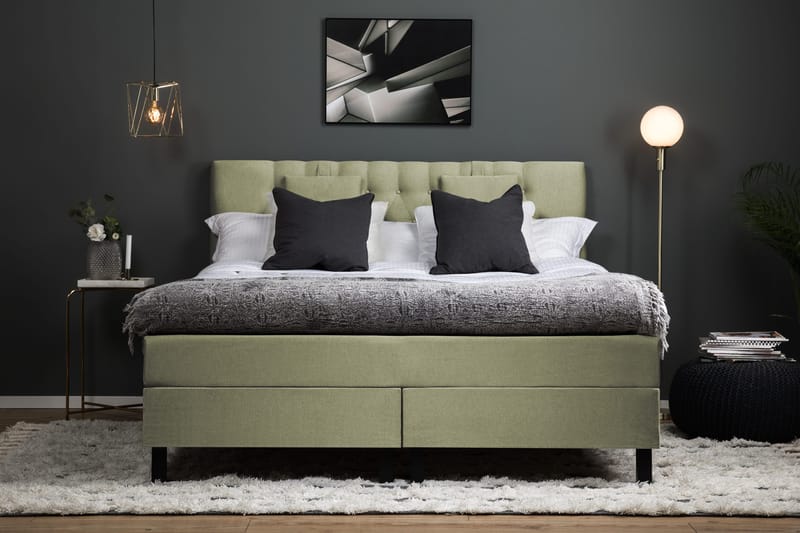 Lucky Komplett Sängpaket 160x200 Skum Diamant Sänggavel - Nackkudde Liten Grön - Products - Möbler - Säng - Kontinentalsäng