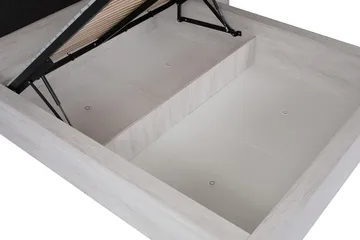 Najera Ramsäng 160x200 cm - Trä/Svart - Products - Möbler - Säng - Dubbelsäng