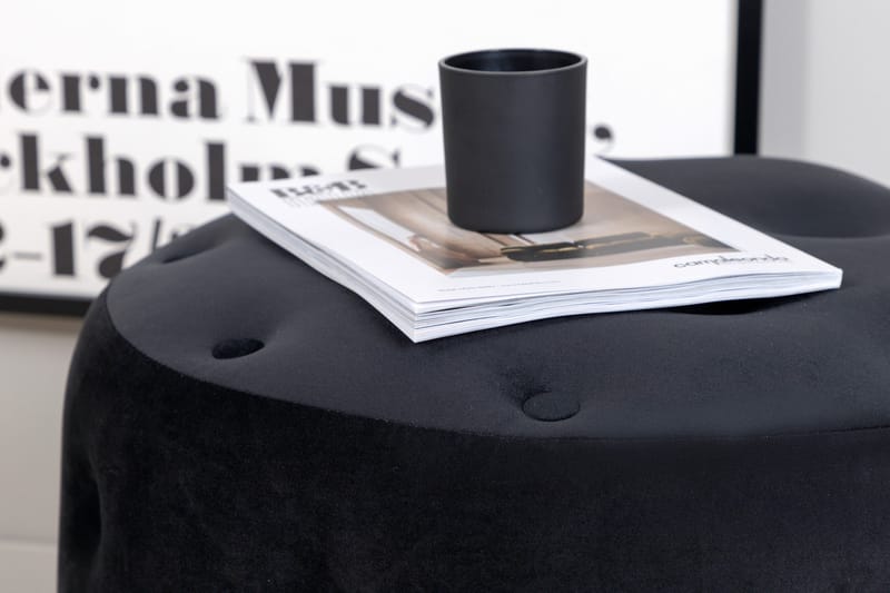 Benjamin Sittpuff - Svart - Products - Möbler - Fåtölj & stolar - Pall & puff - Sittpuff