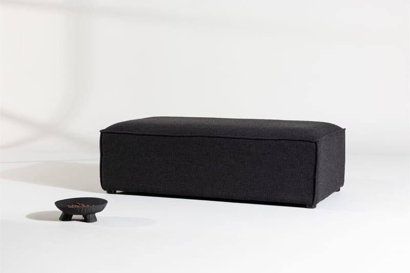 Gillholmen Fotpall - Svart - Products - Möbler - Fåtölj & stolar - Pall & puff - Fotpallar