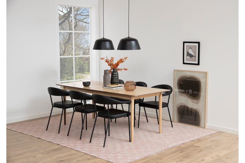 Sardo Karmstol - Svart - Products - Möbler - Fåtölj & stolar - Karmstol