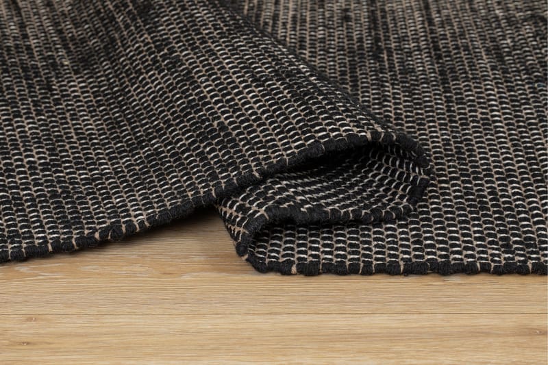 Torsby Ullmatta 160x230 cm Rektangulär - Svart - Products - Textil & mattor - Matta - Modern matta - Ullmatta