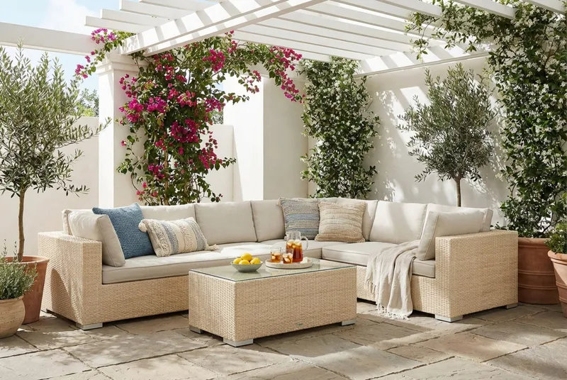 Bahamas L-formad utesoffa vänster, 7-sits med bord - Beige - Products - Utemöbler & utemiljö - Loungemöbler - Loungeset & loungegrupp