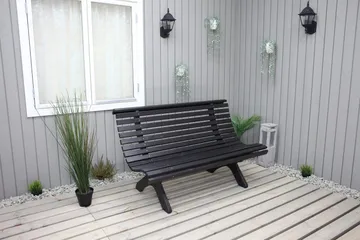 Norvald Bänk Utomhus - Kaffesvart - Products - Utemöbler & utemiljö - Utesoffa - Trädgårdssoffa