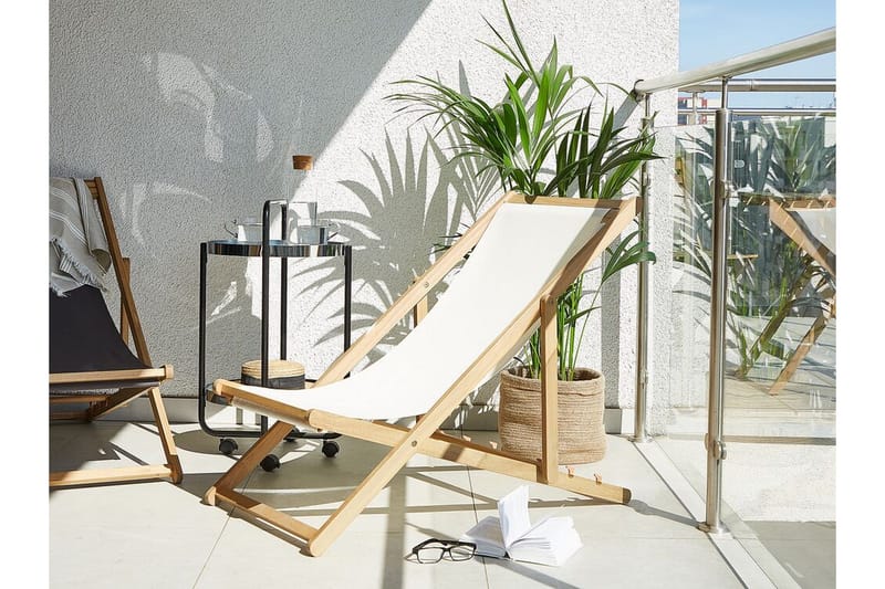 Gjengene Solstol - Beige - Products - Utemöbler & utemiljö - Utestol & trädgårdsstol - Solstol